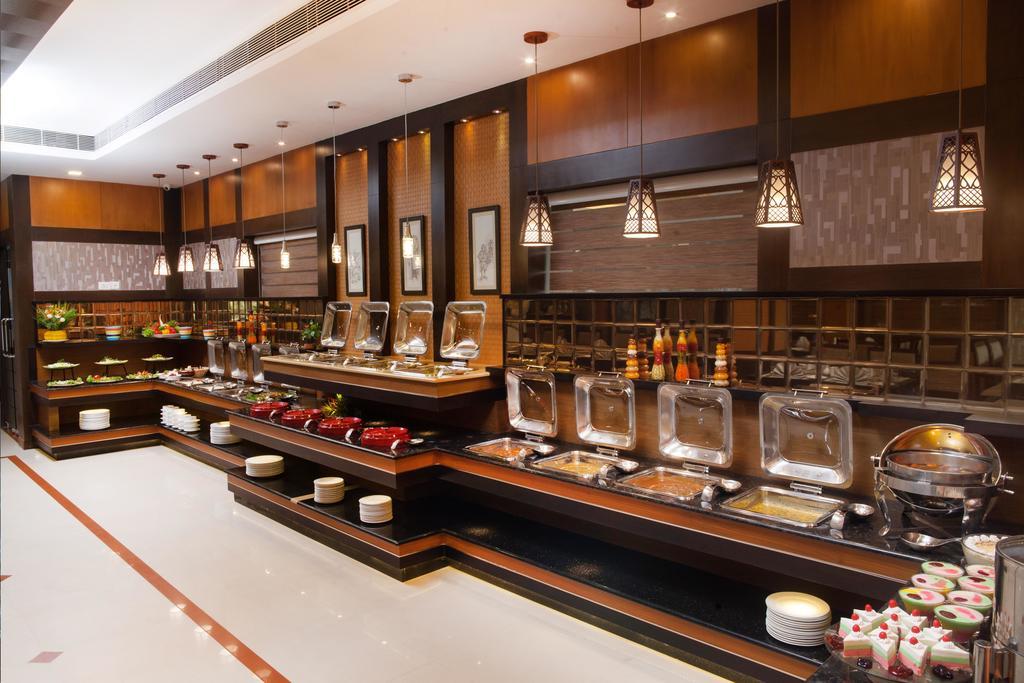 Hotel Rustic Leisures Llp Kochi Exterior foto